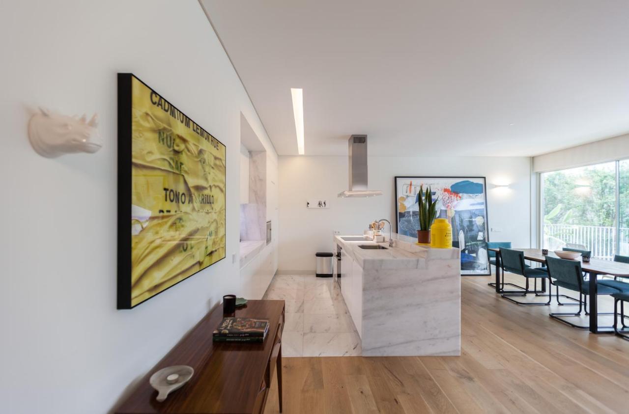 Apartment Flh Av. Liberdade Stunning With Balcony & Parking
