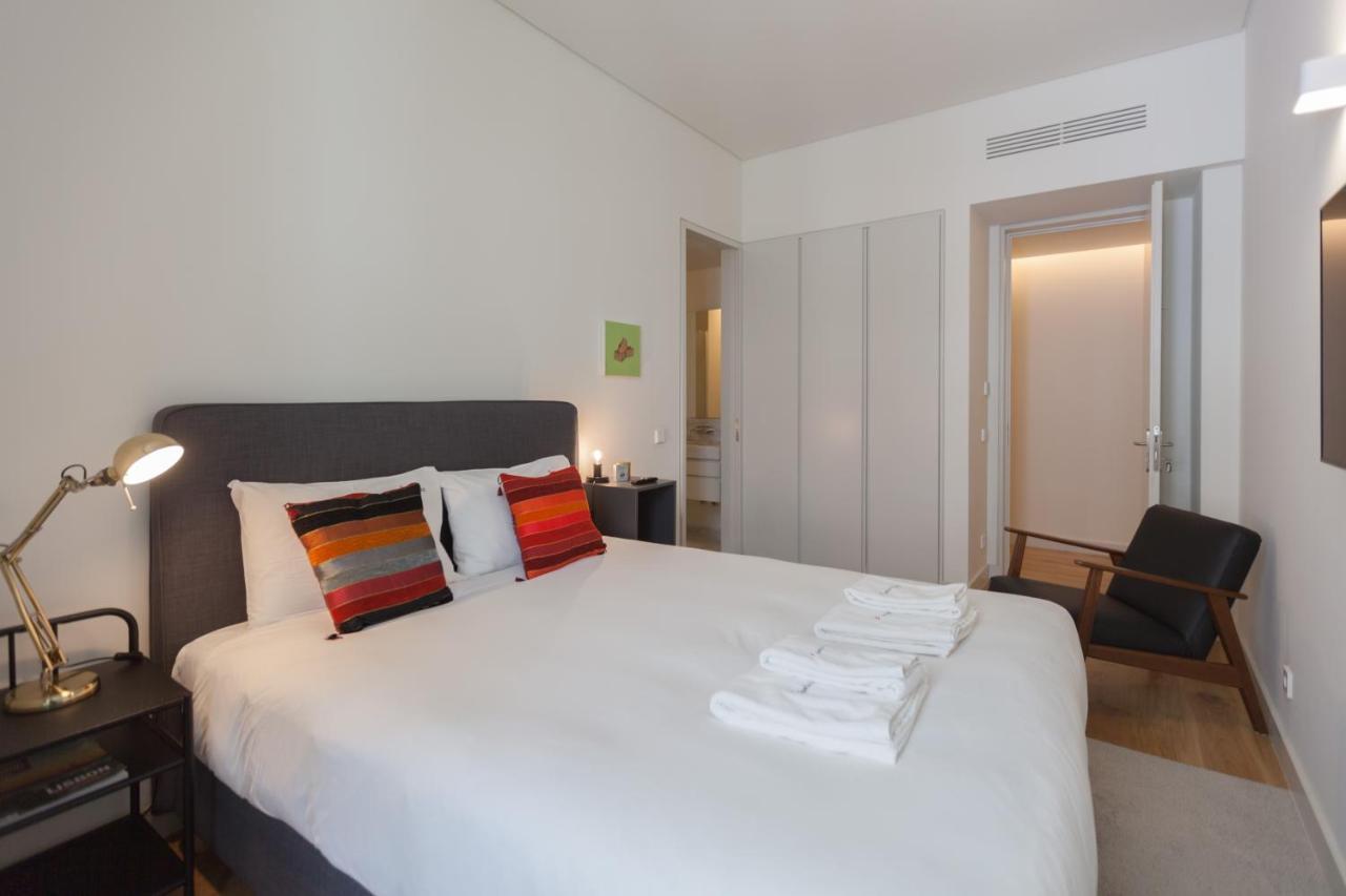 Flh Av. Liberdade Stunning With Balcony & Parking Apartment *