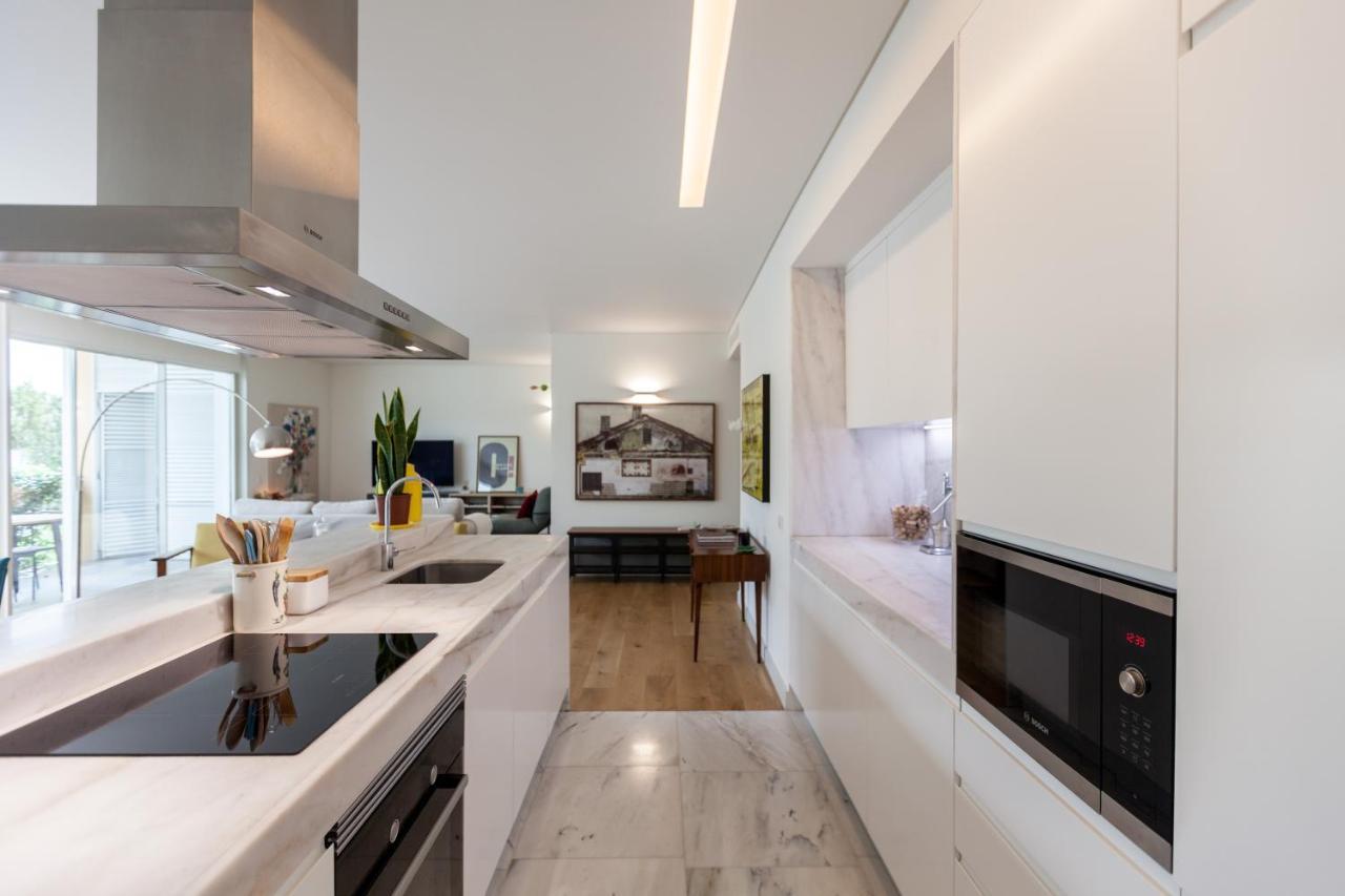 Flh Av. Liberdade Stunning With Balcony & Parking * Lissabon