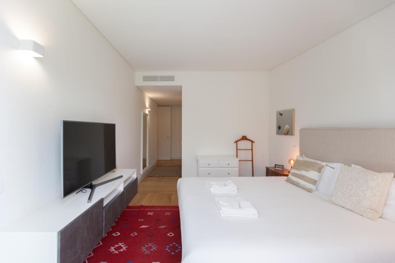 Flh Av. Liberdade Stunning With Balcony & Parking Apartment *
